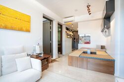 Avenue South Residence (D3), Apartment #479652861